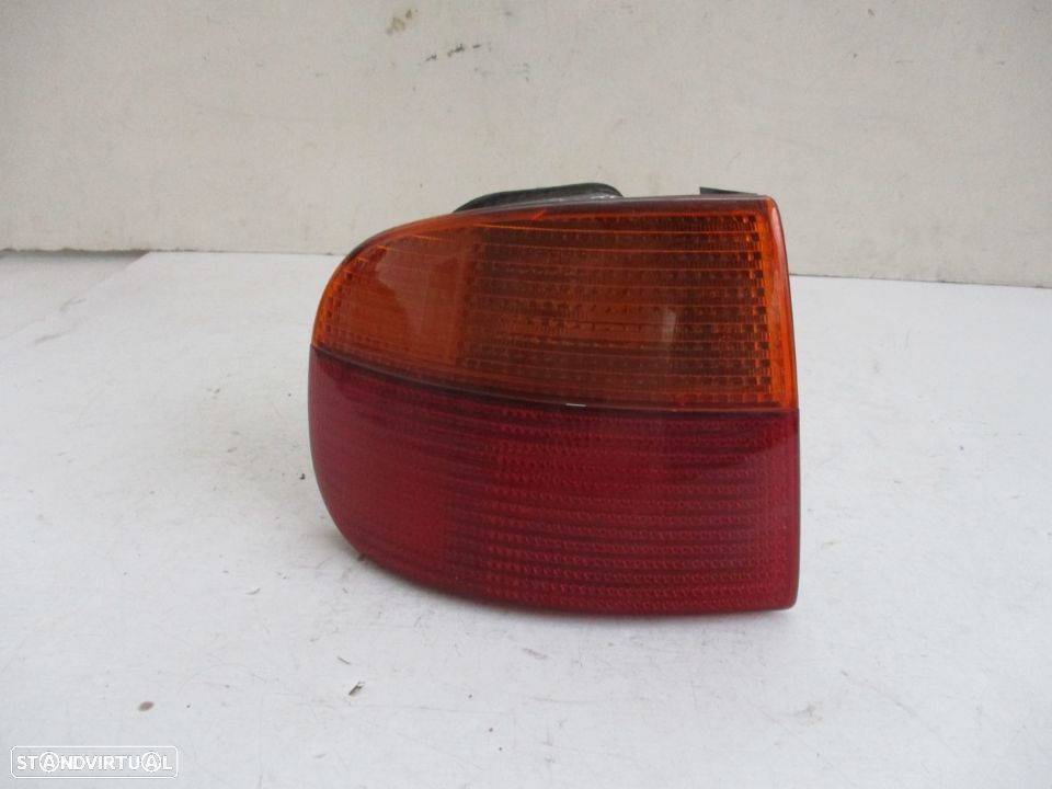 Farol Farolim Fiat Punto Cabrio Esquerdo - 1