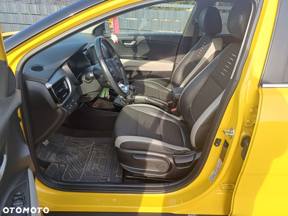Kia Stonic - 6