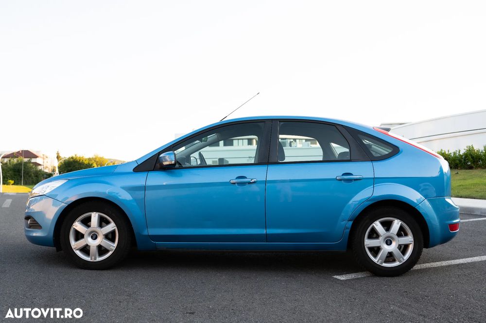 Ford Focus 1.6 16V Trend - 7