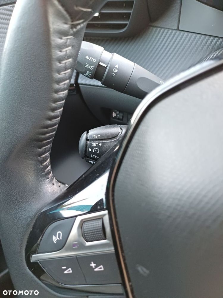 Peugeot 208 1.2 PureTech Allure Pack S&S - 26