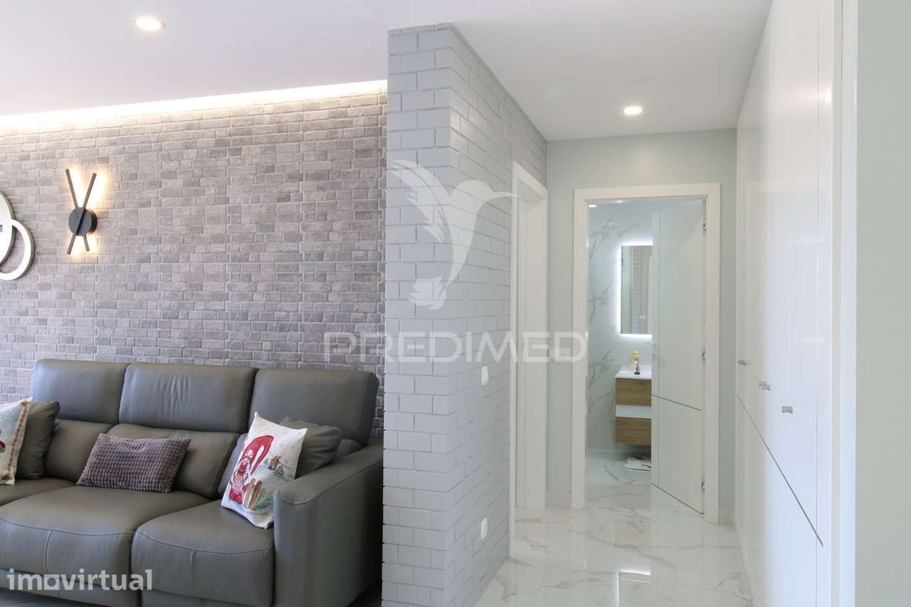 T1 de Luxo com piscina e 2 lugares de garagem perto da Praia da Rocha - Grande imagem: 5/39