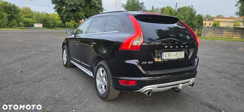 Volvo XC 60 D4 RDesign - 14