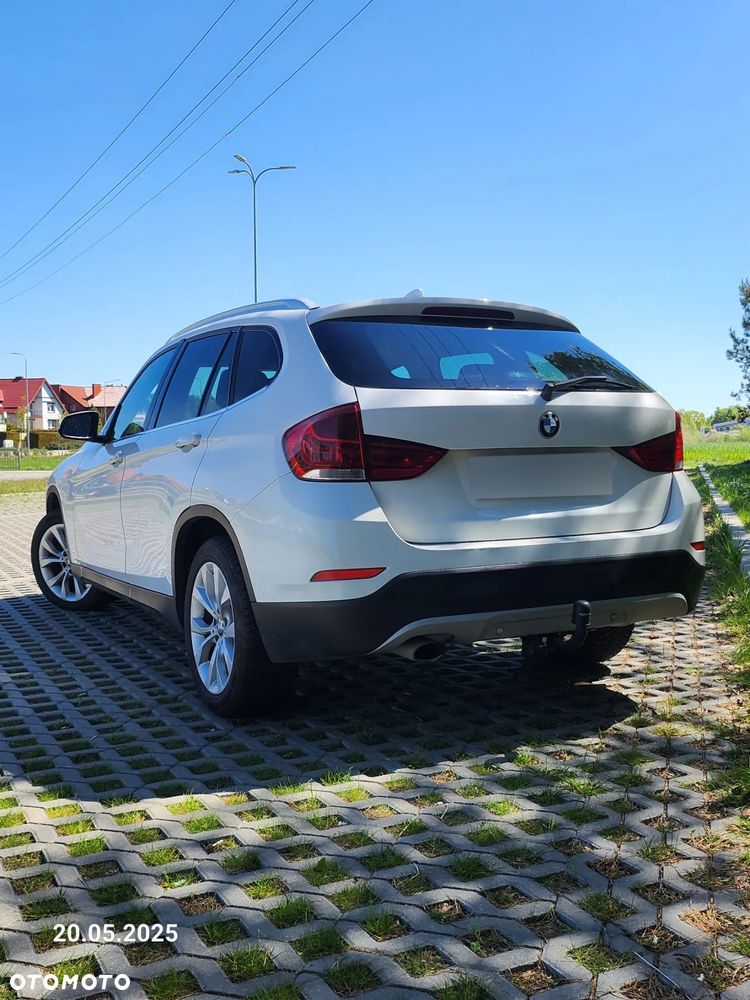 BMW X1 xDrive18d - 9