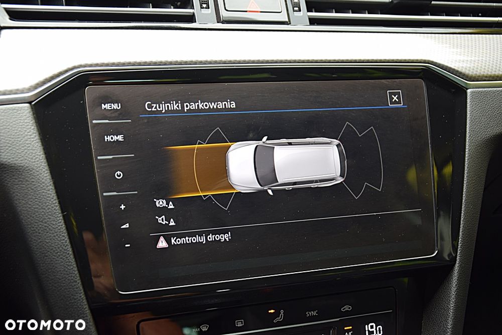 Volkswagen Passat Alltrack 2.0 TDI SCR DSG 4Motion - 26