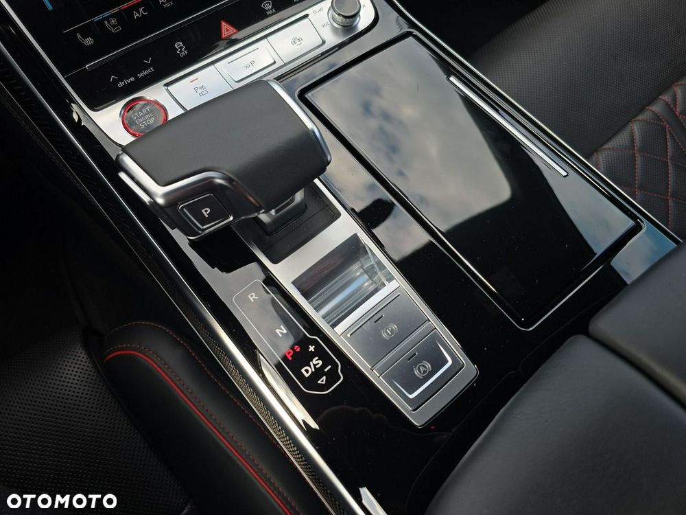 Audi S8 TFSI quattro tiptronic - 14