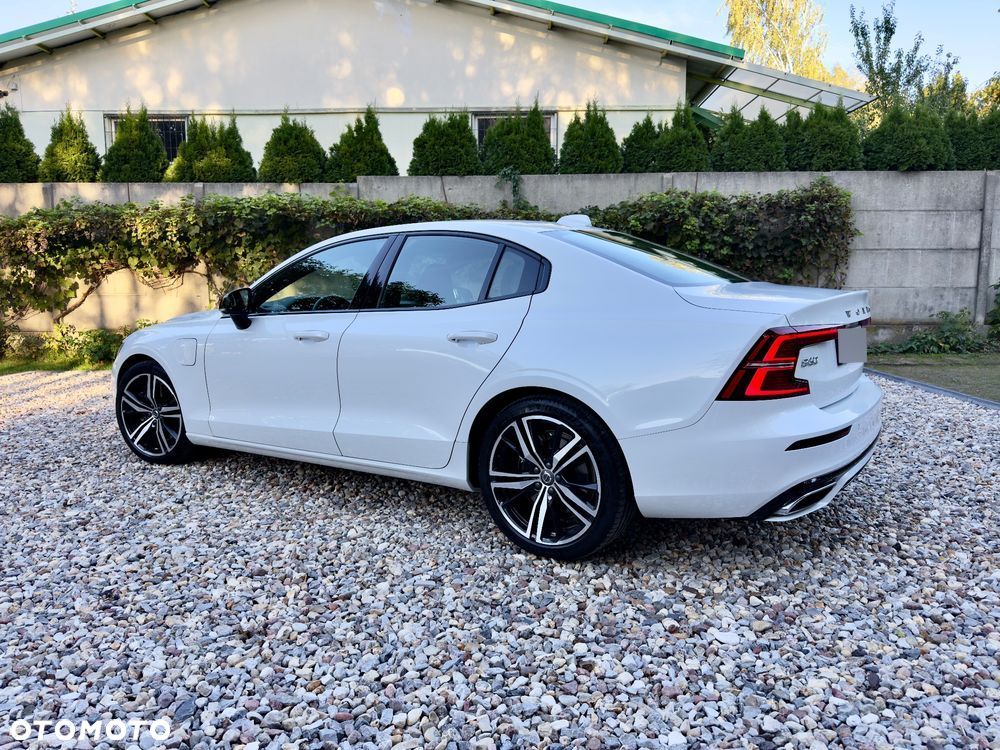 Volvo S60 T8 Recharge AWD Geartronic RDesign - 10