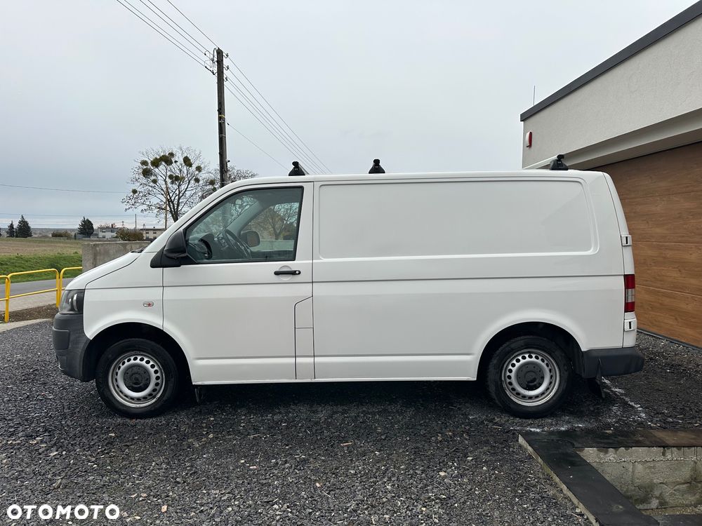 Volkswagen Transporter - 2
