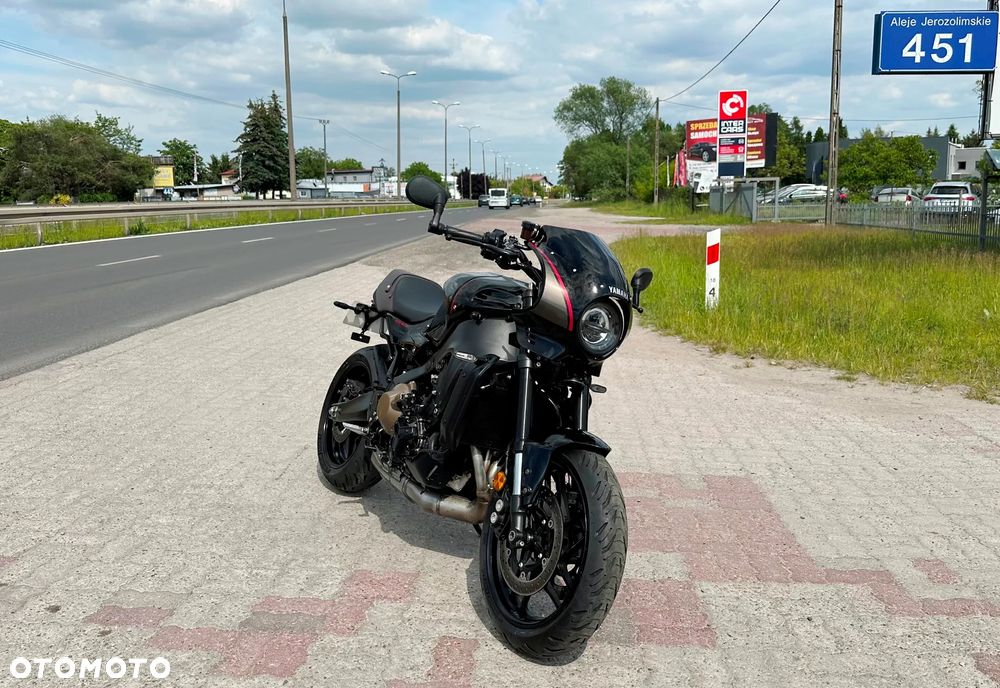 Yamaha XSR - 9