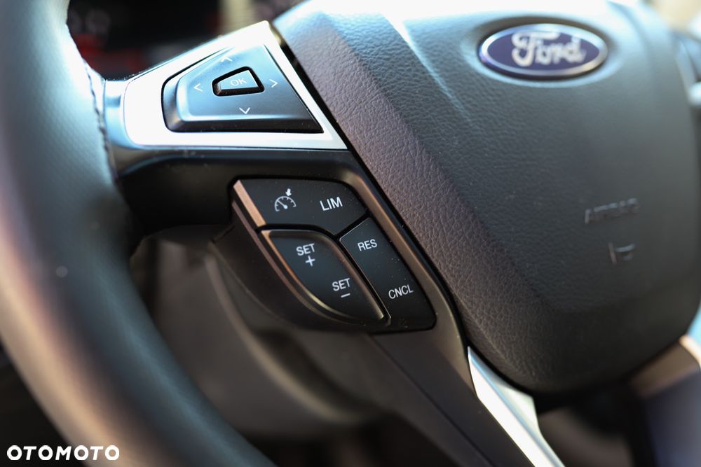 Ford S-Max 2.0 EcoBlue Titanium - 30