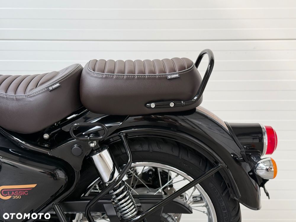 Royal Enfield Classic - 34