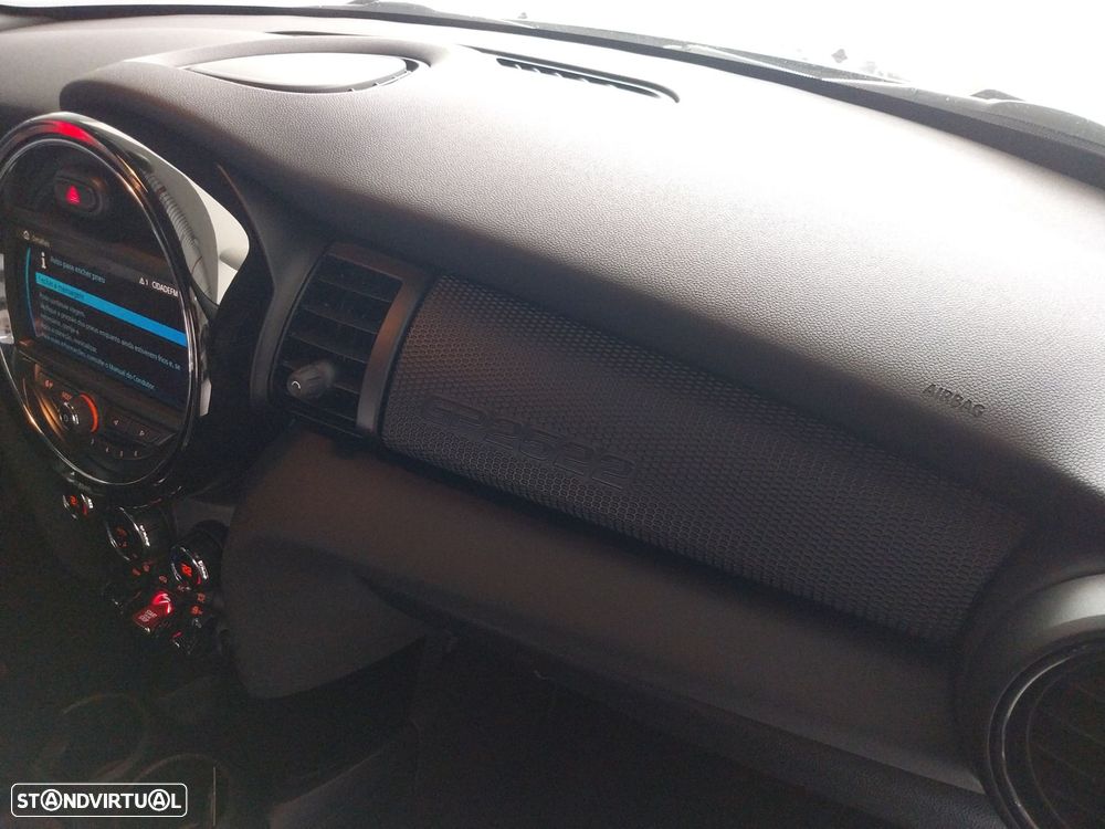 MINI 3 Portas John Cooper Works GP - 13