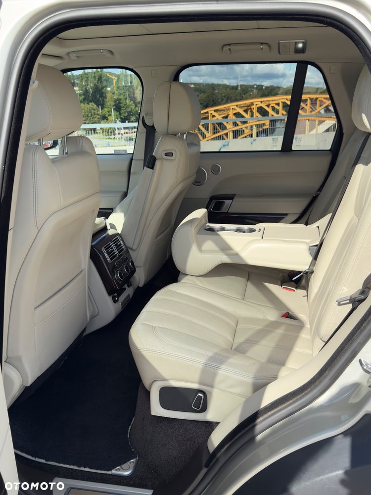 Land Rover Range Rover 4.4SD V8 Vogue - 15