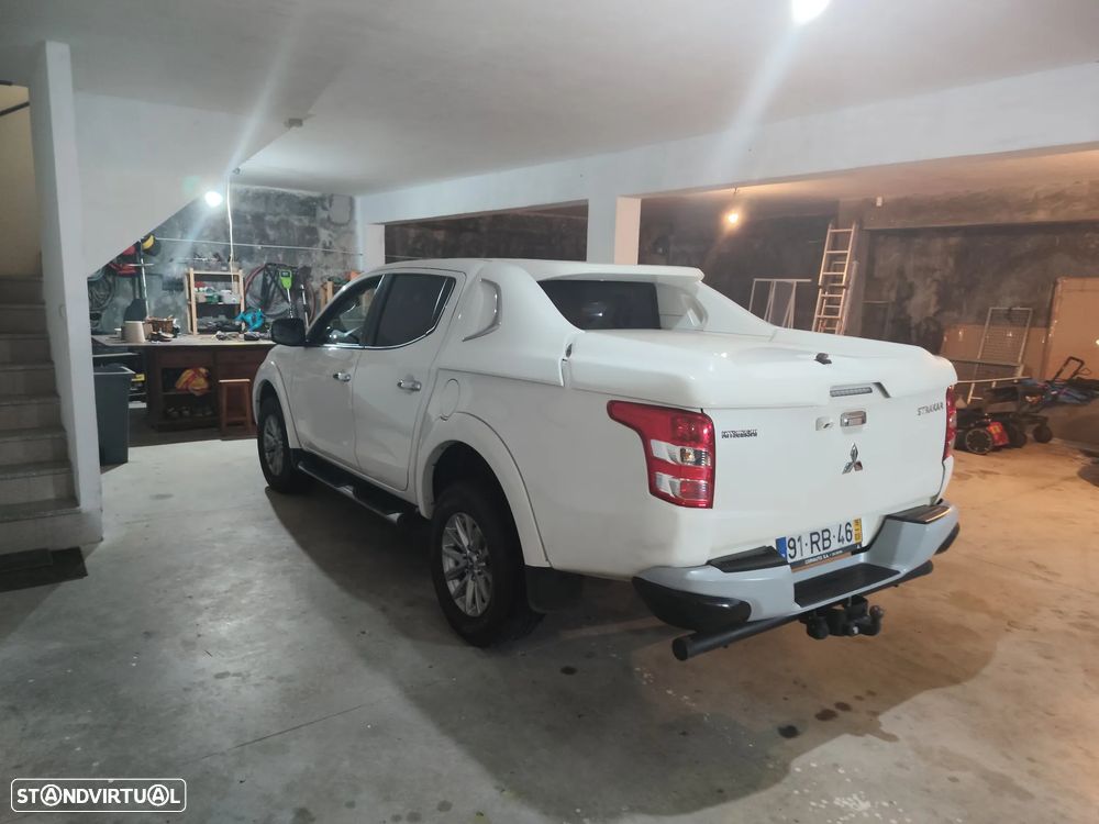 Mitsubishi L200 - 33