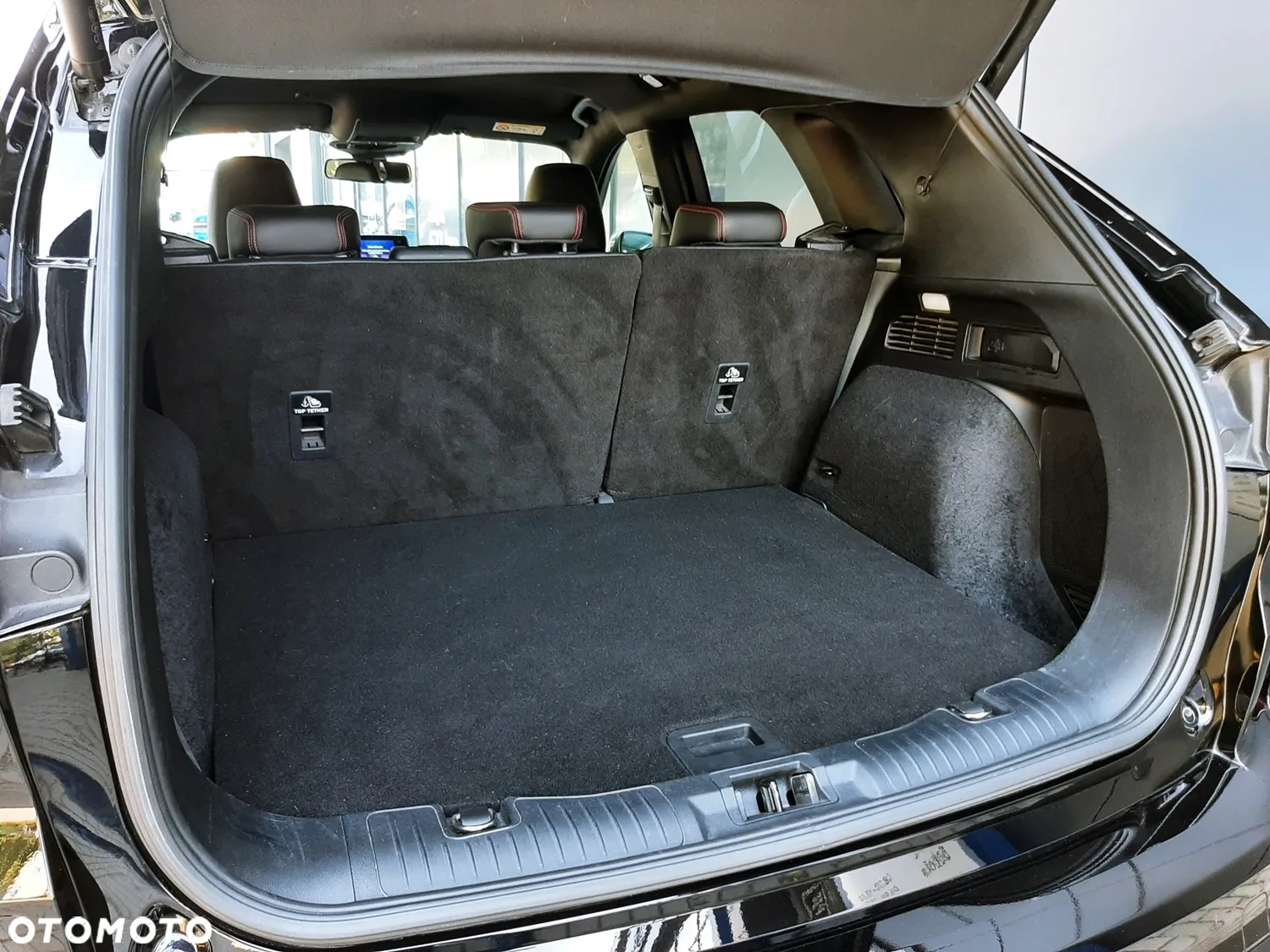 Ford Kuga 2.0 EcoBlue AWD ST-Line X - 25