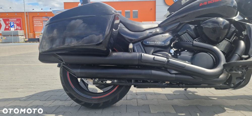Suzuki Boulevard - 33