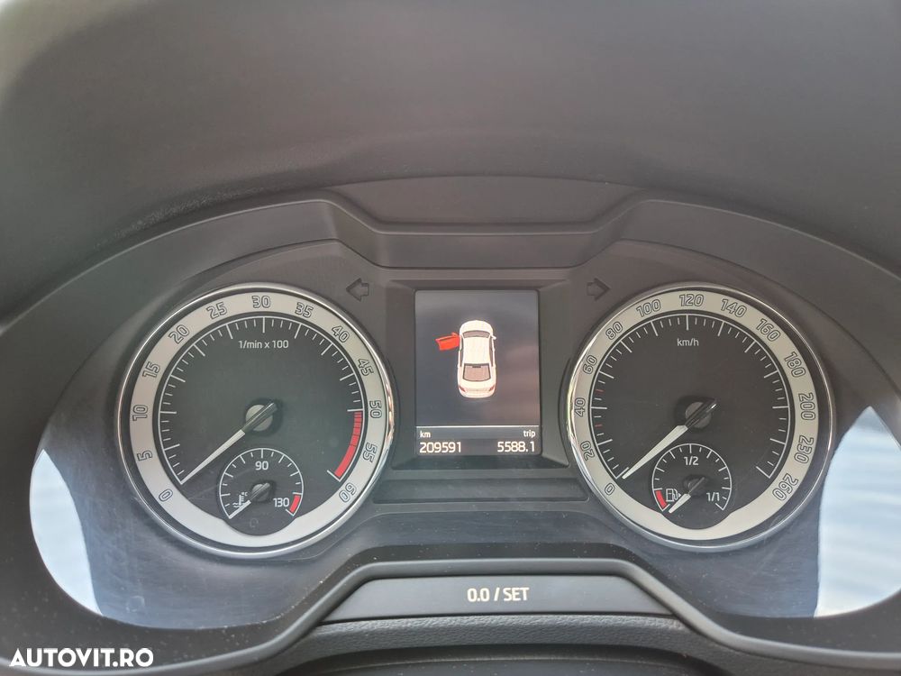 Skoda Octavia 1.6 TDI Ambition - 4