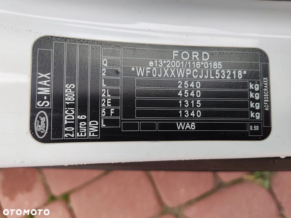 Ford S-Max - 22