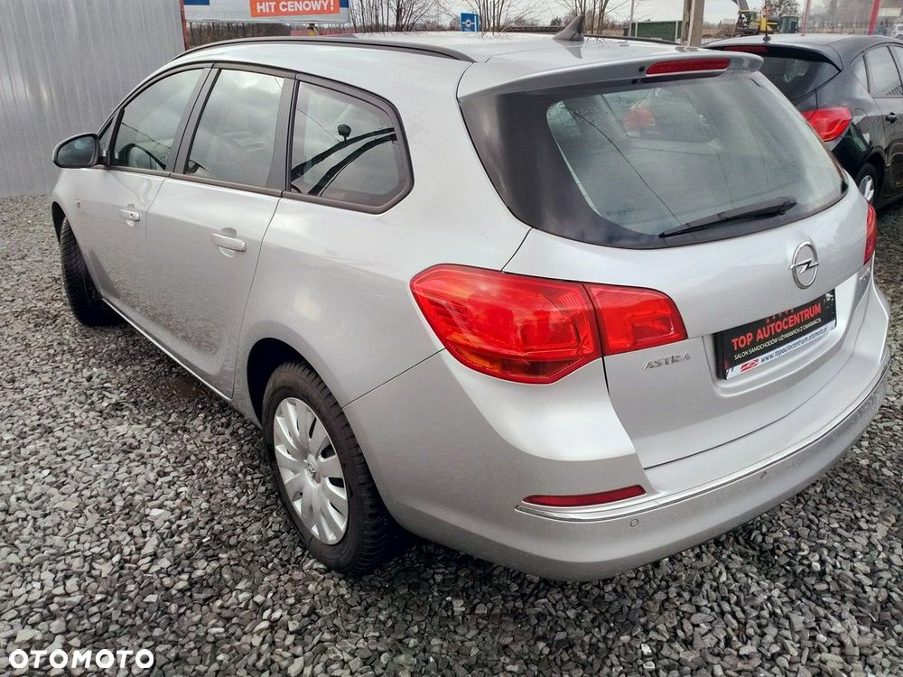 Opel Astra - 4