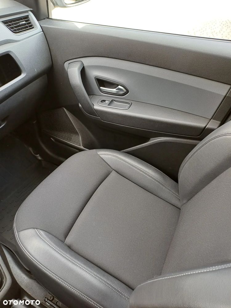 Renault EXPRESS - 18