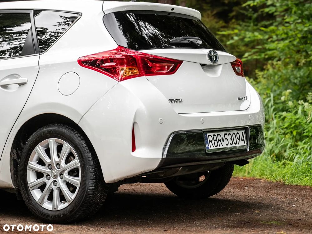 Toyota Auris - 14