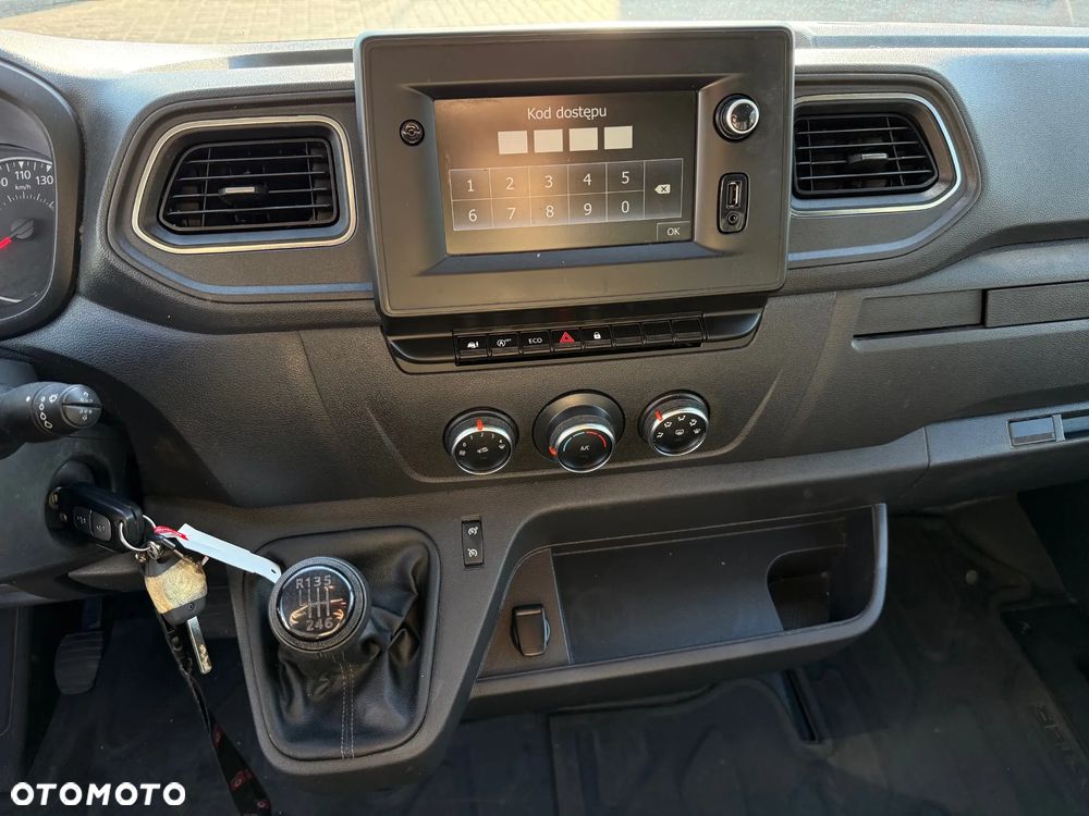 Renault Master - 23
