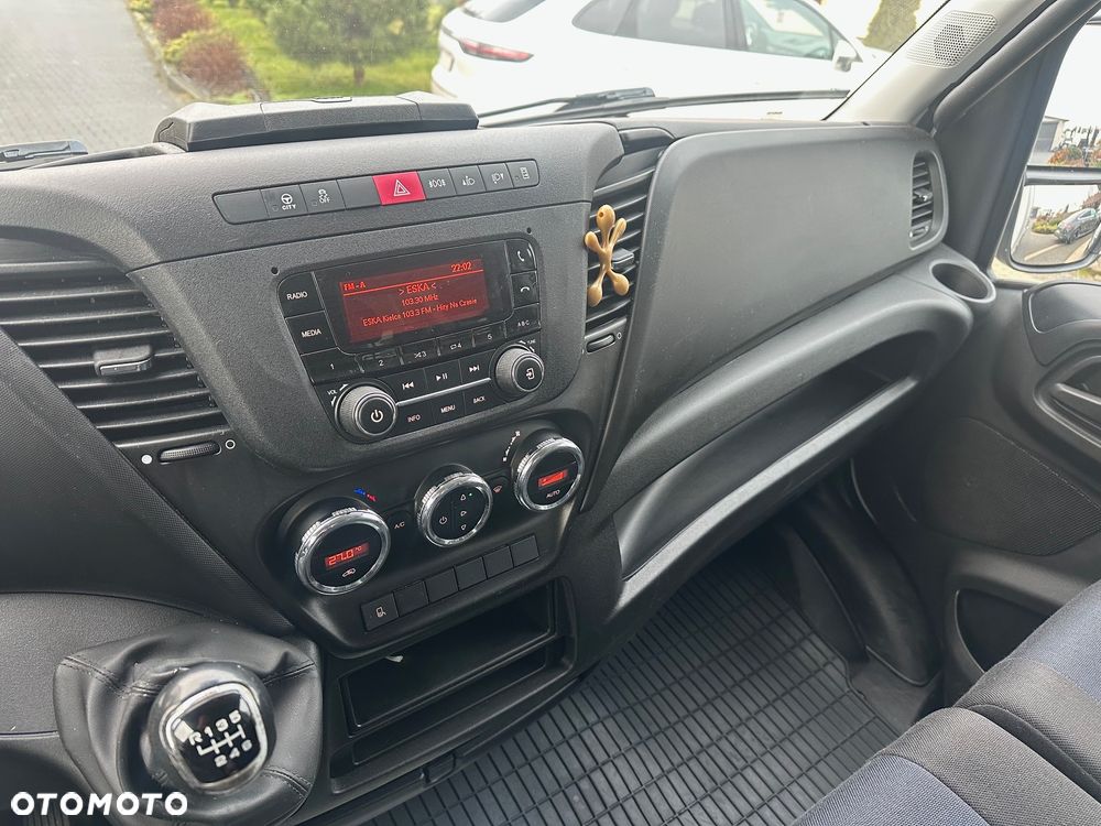 Iveco Daily 50-180 2021 Rok Chłodnia + winda 8 palet - 11