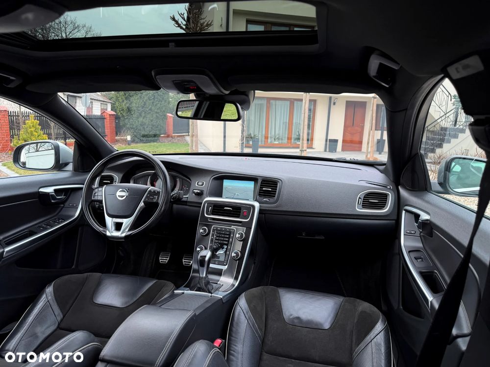 Volvo S60 D4 Drive-E R-Design Momentum - 13