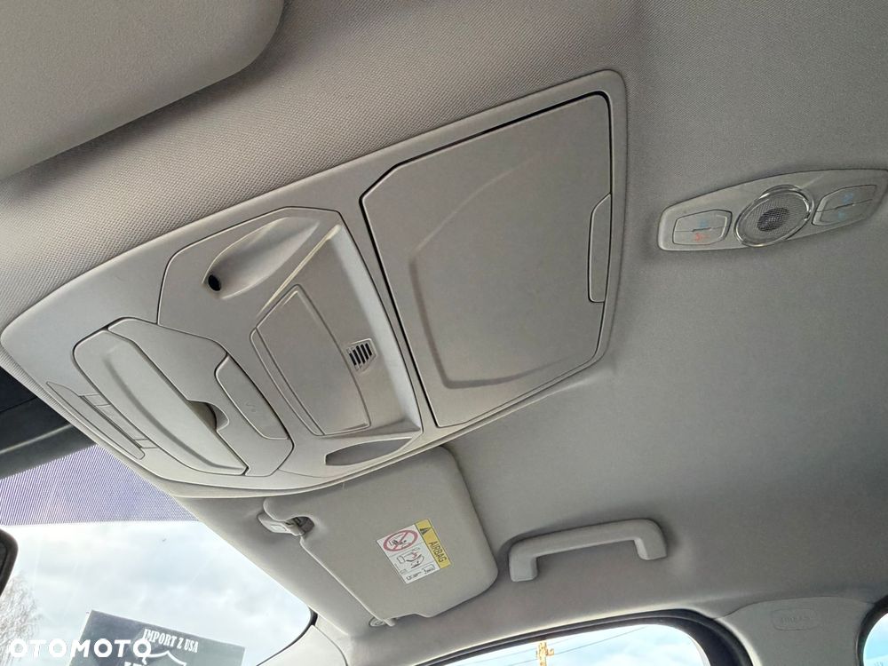 Ford C-MAX 2.0 TDCi Titanium - 26