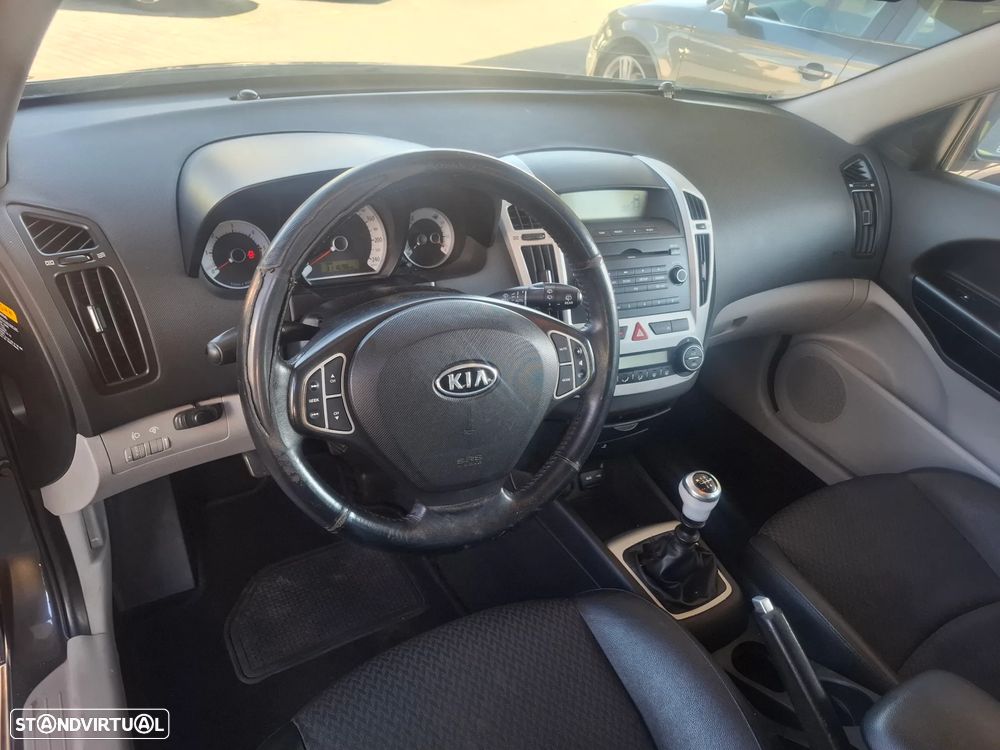 Kia Ceed SW 1.6 CRDi LX - 5
