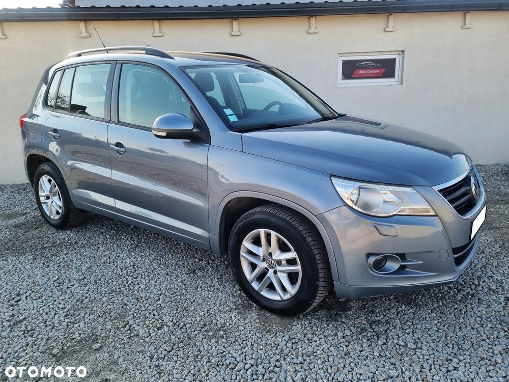Volkswagen Tiguan - 4