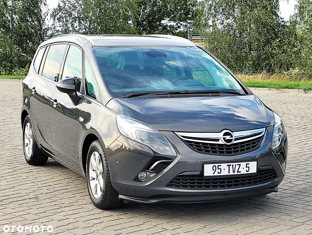 Opel Zafira 1.4 T Cosmo EcoFLEX S&S - 9