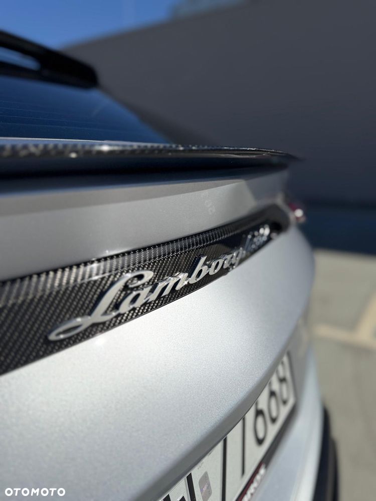 Lamborghini Urus - 5