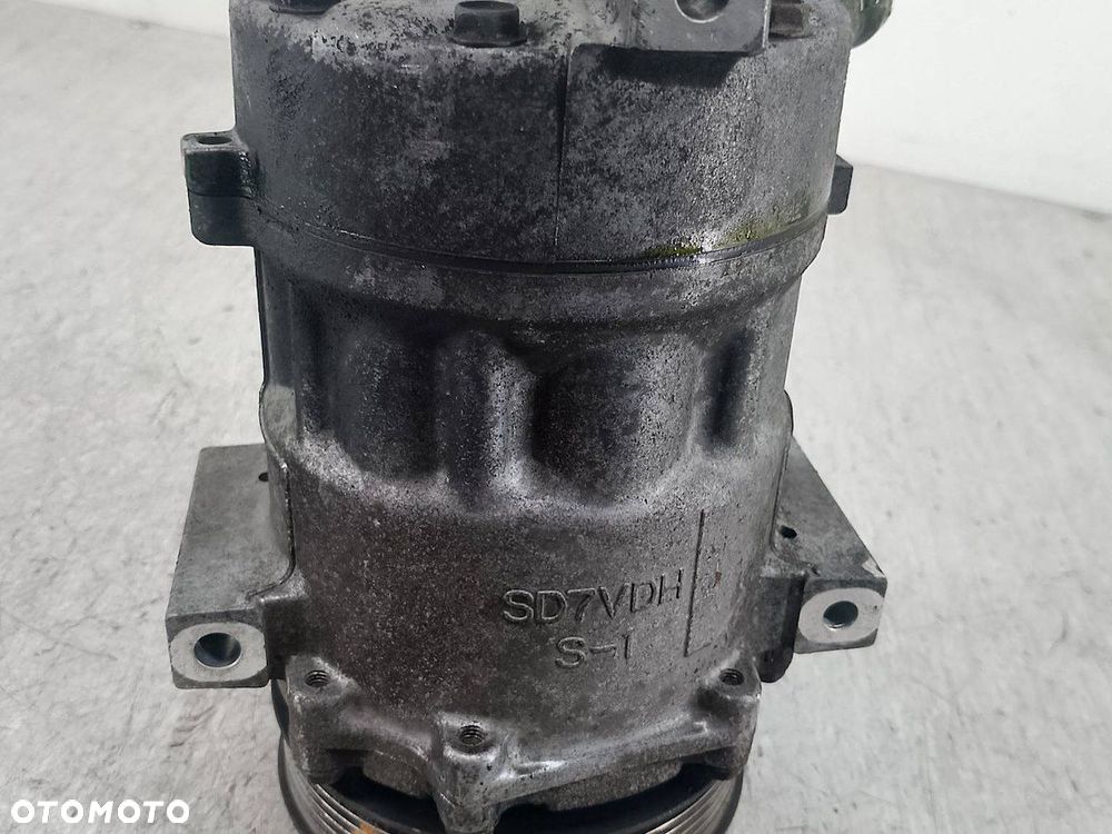 POMPA, SPRĘŻARKA KLIMATYZACJI OPEL VECTRA C SD7VDH 1.9 CDTI - 2