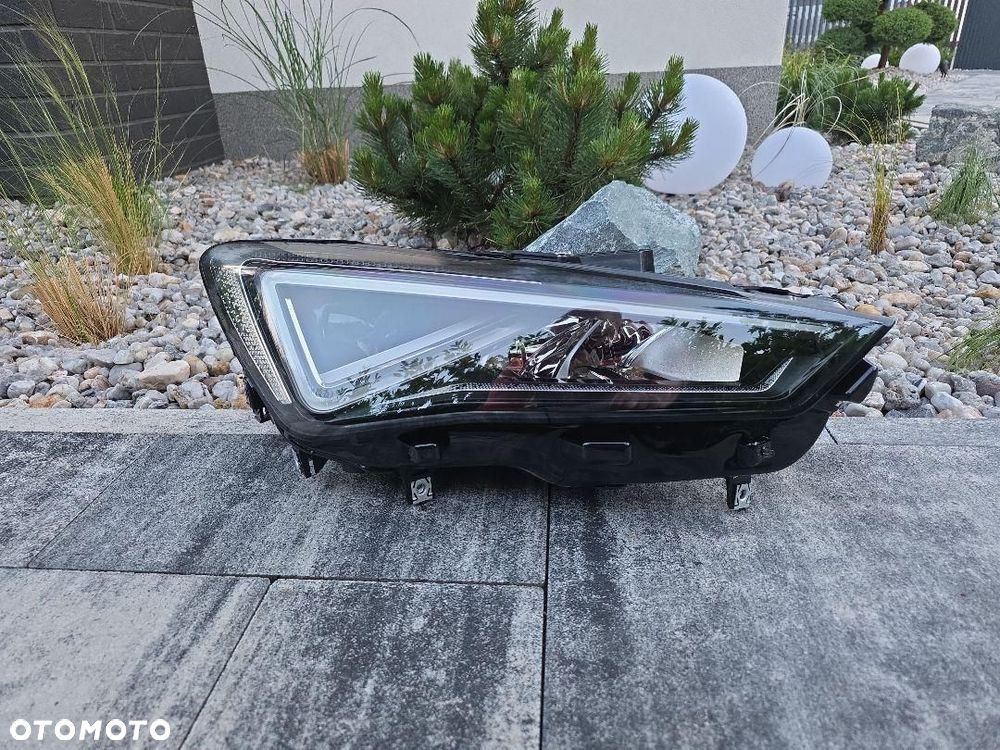 SEAT CUPRA LEON 4 IV 5FB Lampa prawa przód Full Led Dynamic 5FB941008G - 1