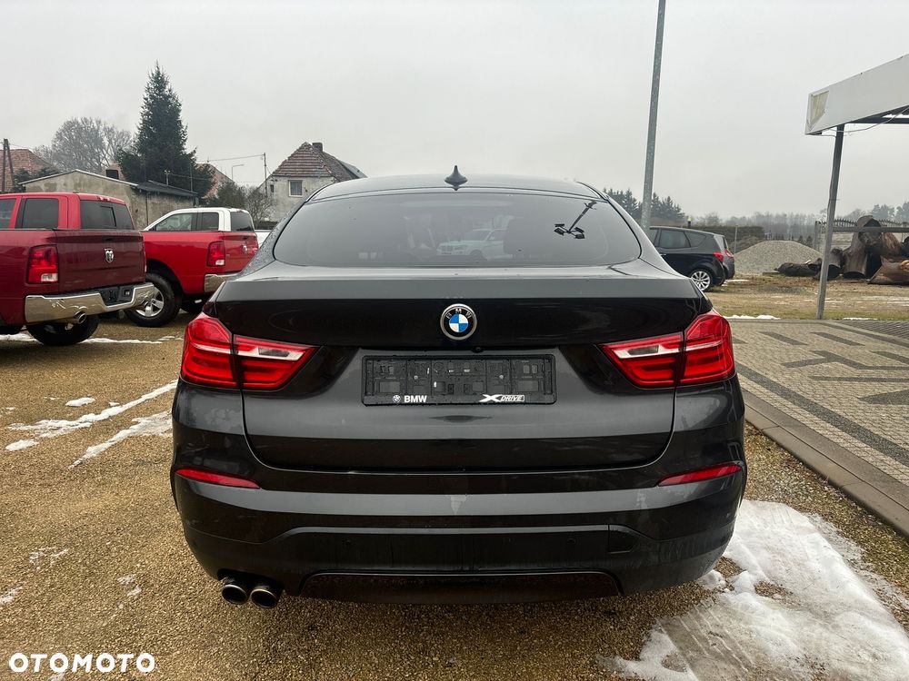 BMW X4 xDrive28i - 8