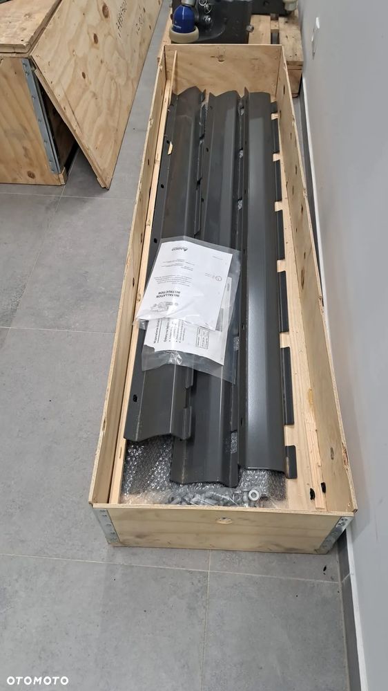 ZESTAW OSŁON BĘBNA MŁÓCĄCEGO LA711947601 Fendt - 2