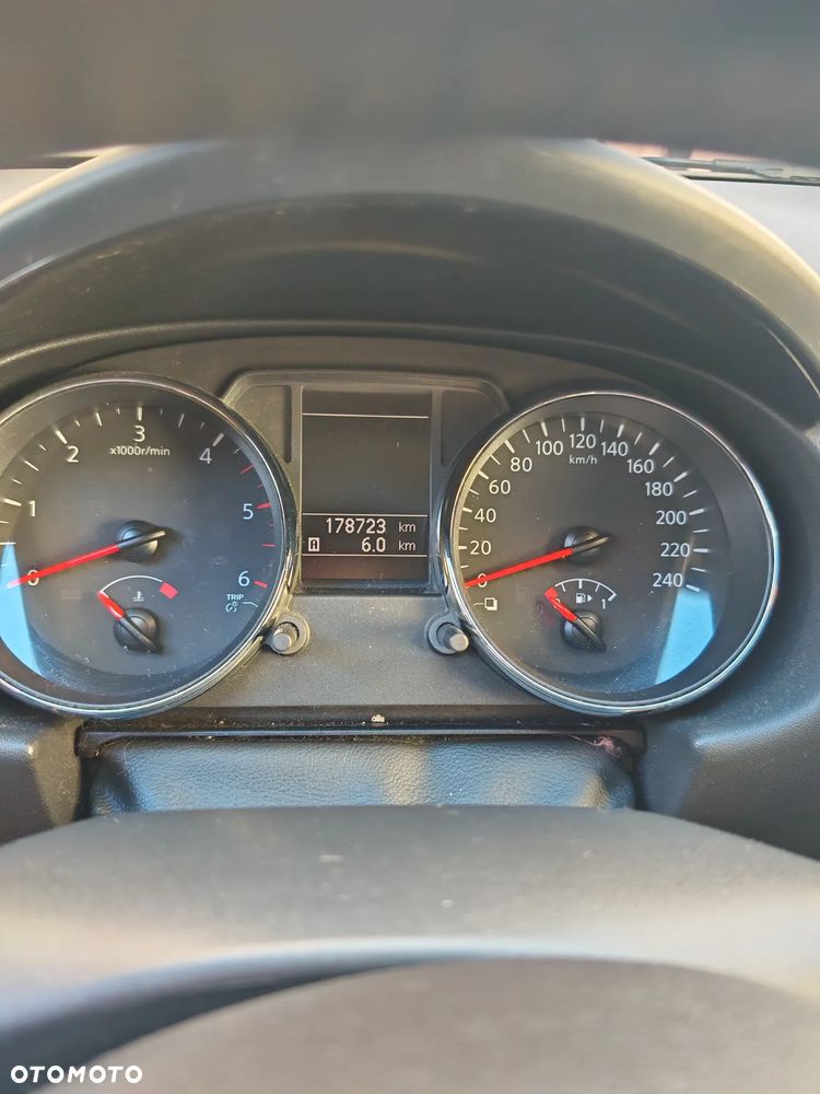 Nissan Qashqai 1.6 DCi Visia - 7