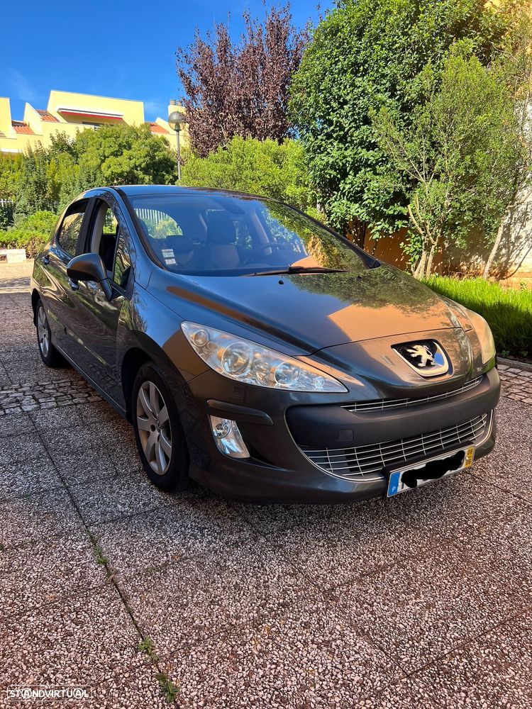Peugeot 308 1.6 HDi Executive - 3