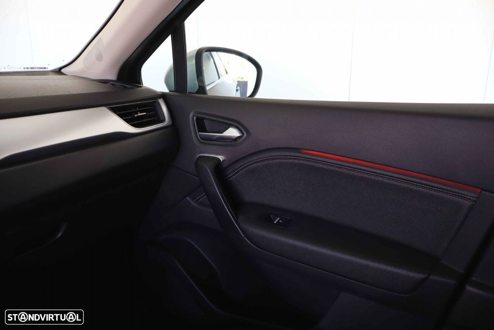 Renault Captur 1.0 TCe Techno - 40