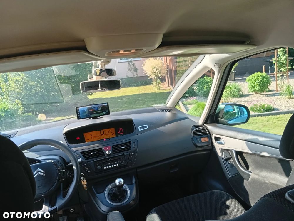 Citroën C4 Picasso - 18