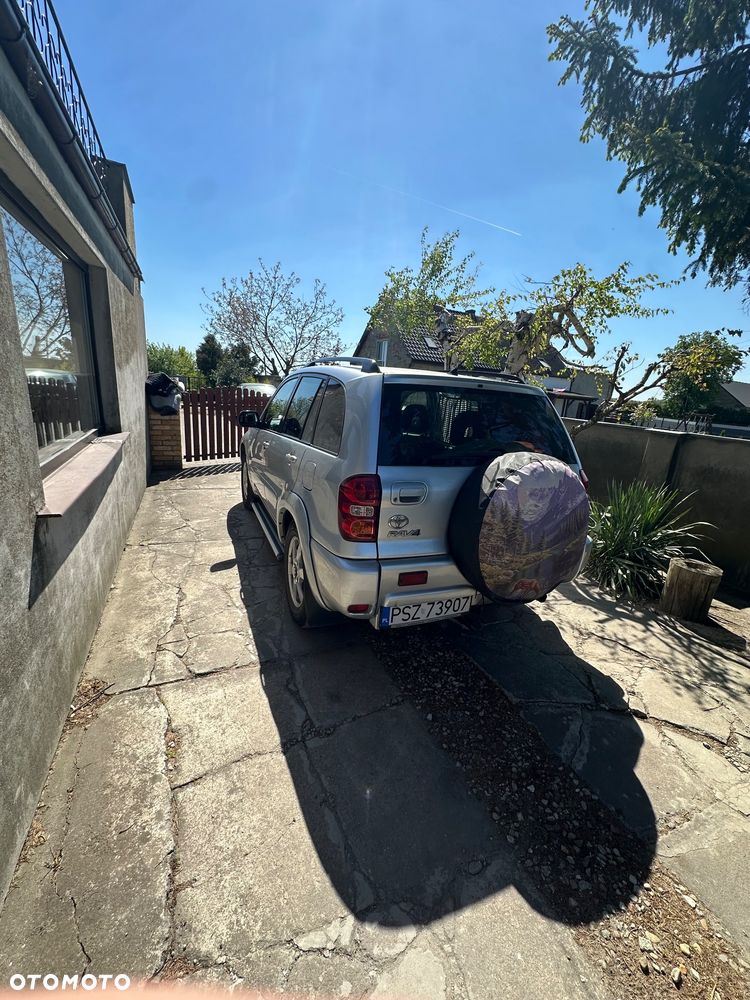Toyota RAV4 4x2 - 4