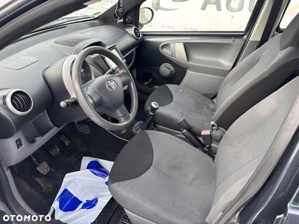 Toyota Aygo Cool - 10