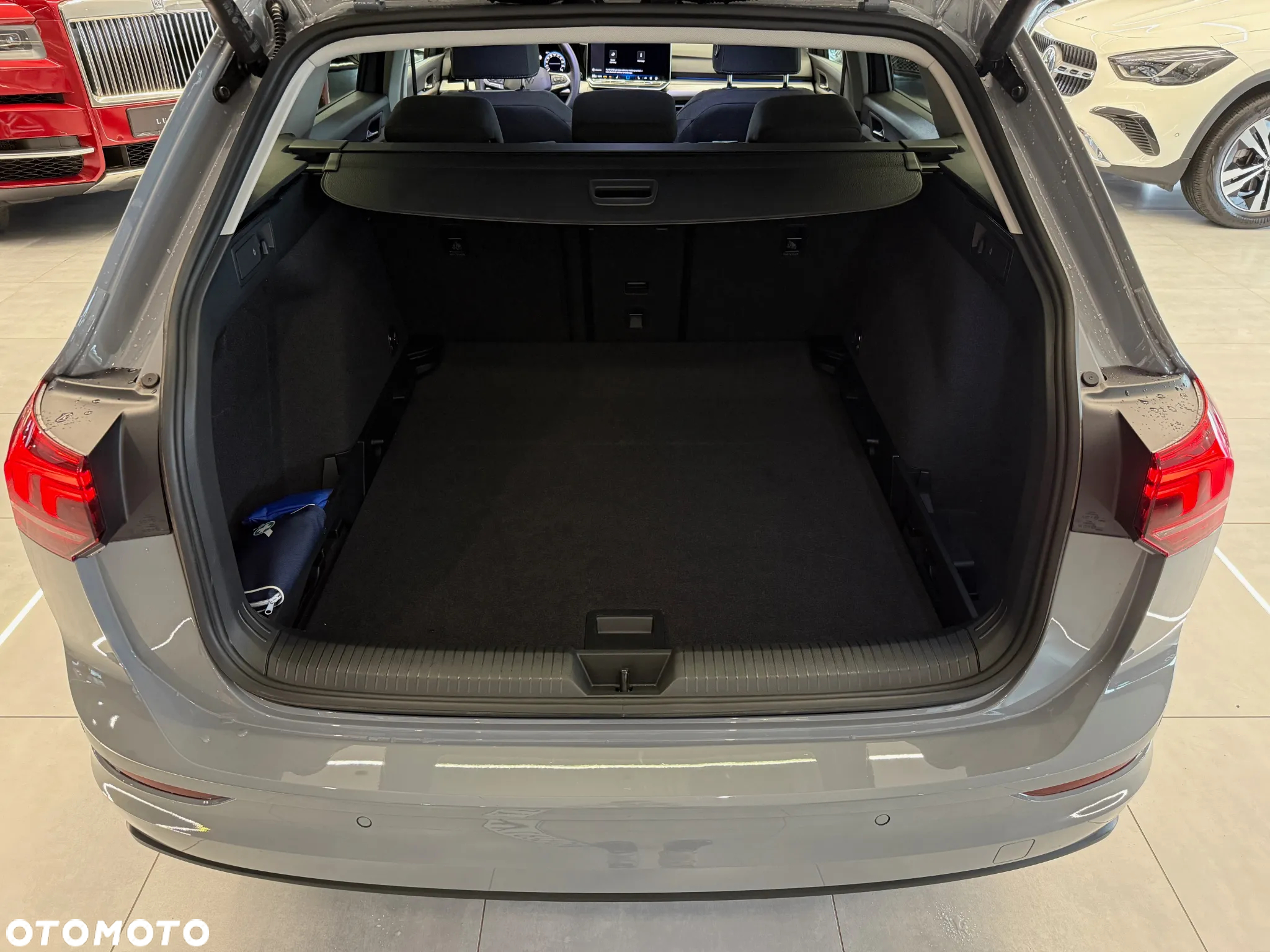 Volkswagen Golf - 9