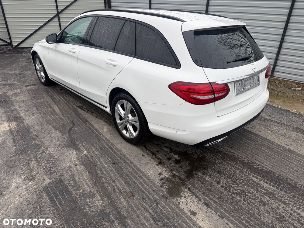 Mercedes-Benz Klasa C 250 9G-TRONIC Exclusive - 6