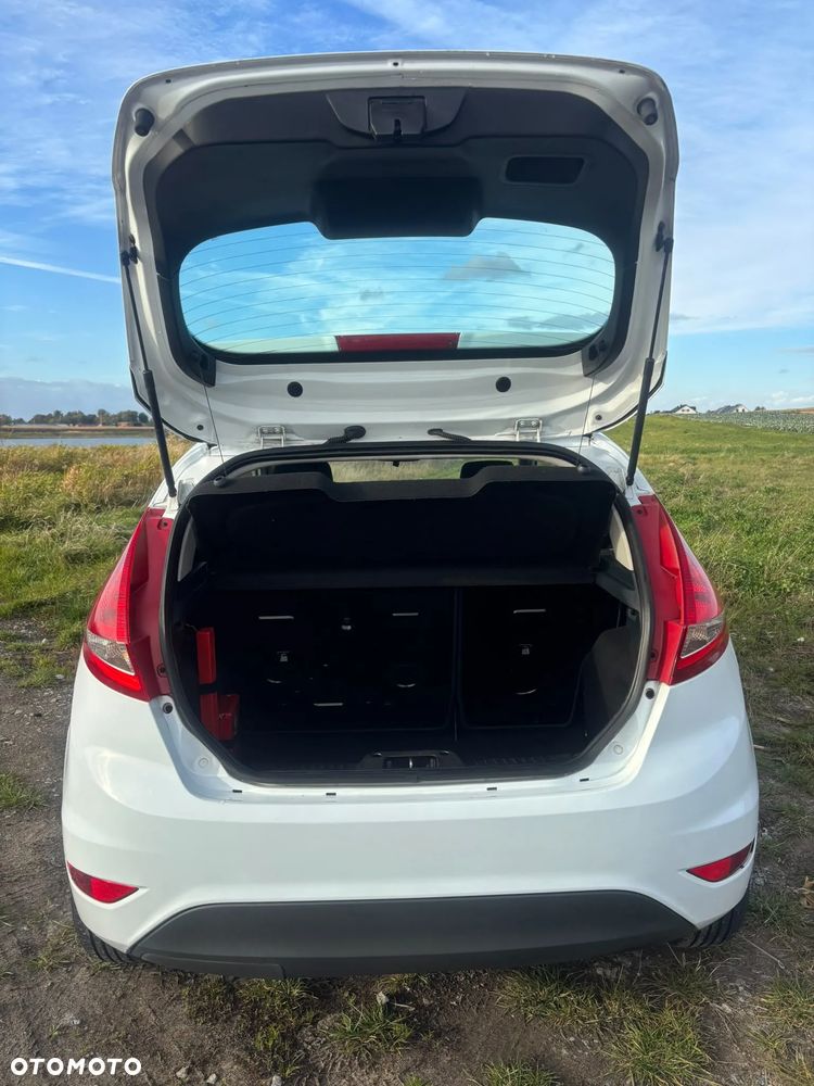 Ford Fiesta - 13
