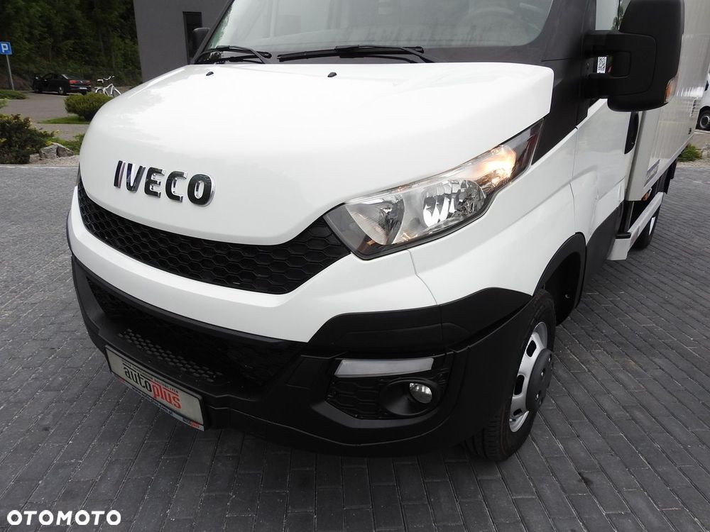 Iveco DAILY 35C15 KONTENER CHŁODNIA -12*C ZASILANIE 230V TEMPOMAT KLIMATYZACJA BLIŹNIACZE KOŁA  150KM - 20