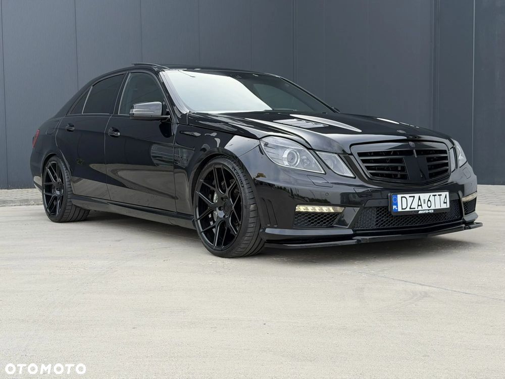 Mercedes-Benz Klasa E 63 AMG AMG Speedshift 7G-MCT - 4