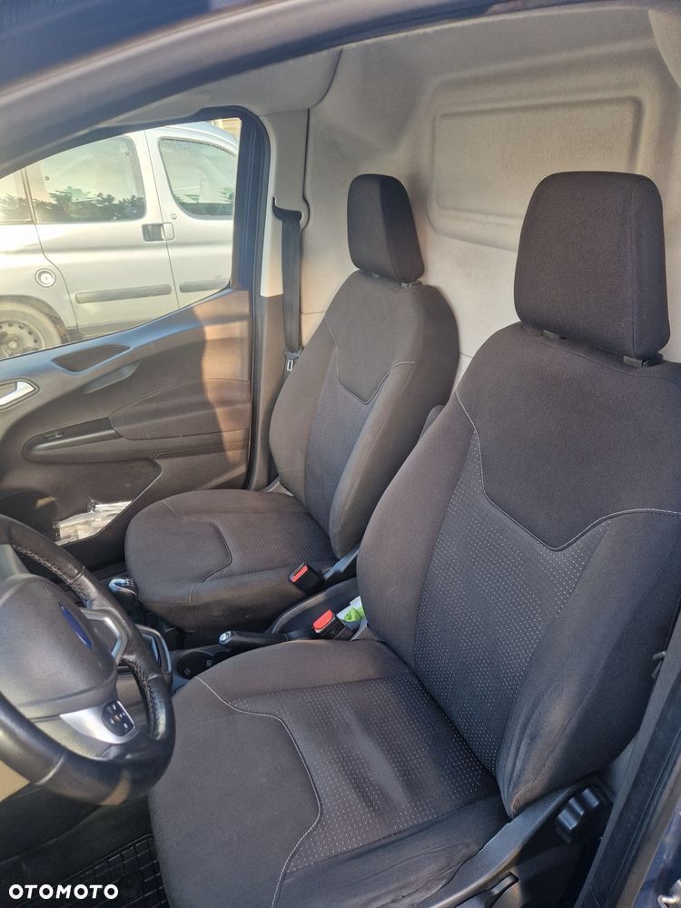 Ford TRANSIT COURIER - 9