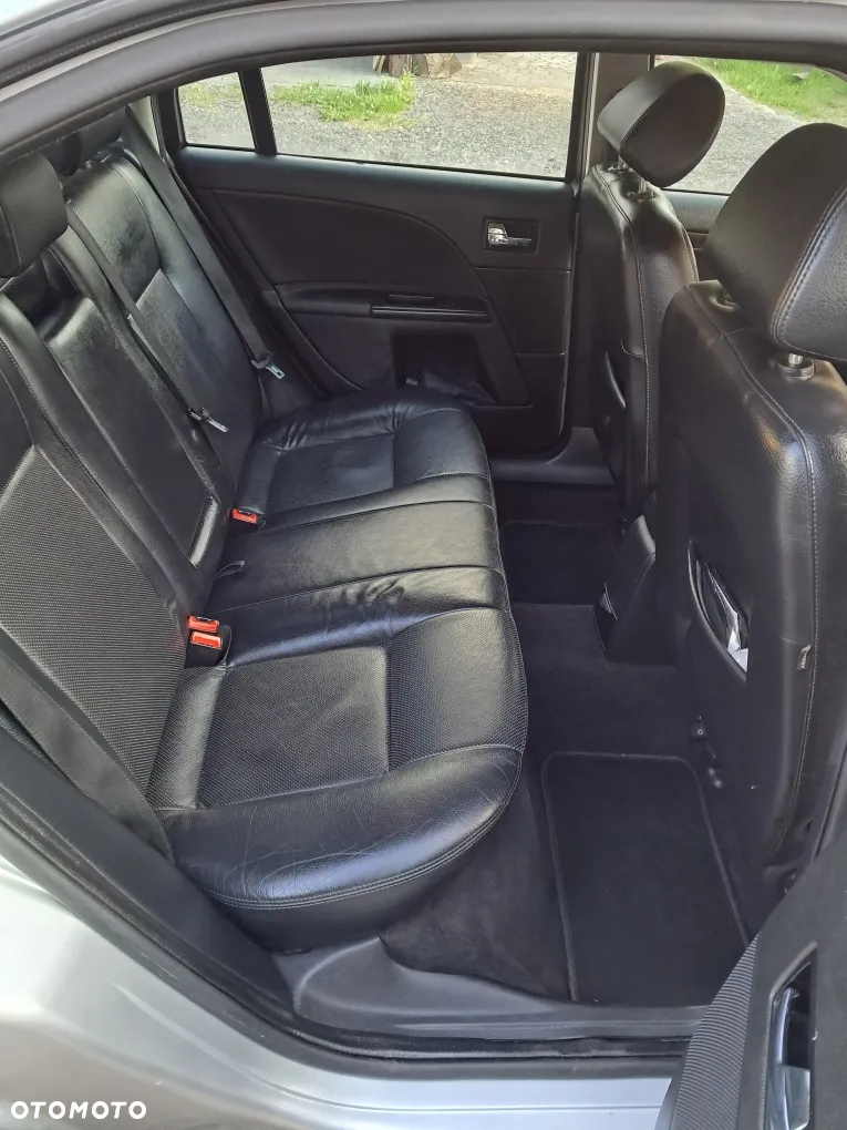 Ford Mondeo Turnier 2.0 TDCi Ghia - 36