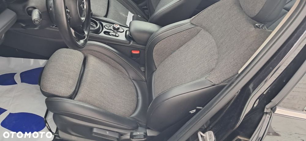 MINI Clubman One D Blackyard - 10